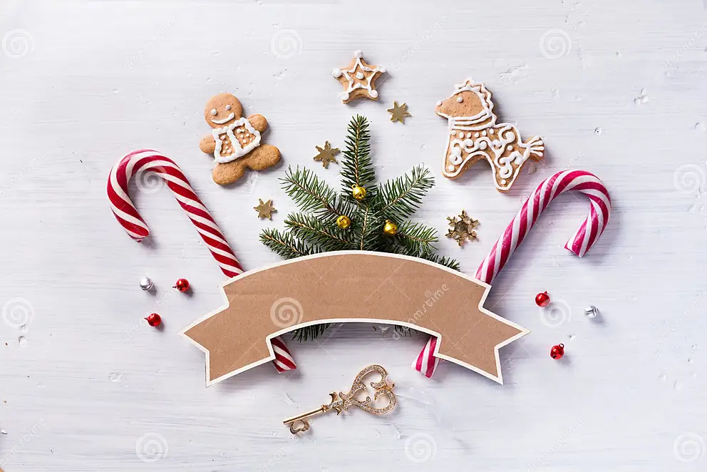 composición-del-regalo-de-la-navidad-dulces-del-día-de-fiesta-de-la-navidad-y-tre-del-abeto-81613197.webp